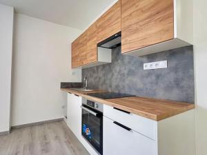 Prodej bytu 2+kk, Ostrava, Šenovská, 44 m2