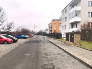 Prodej bytu 2+kk, Praha - Uhříněves, U uhříněveské obory, 50 m2