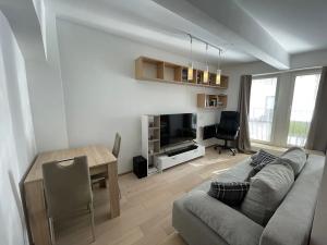 Pronájem bytu 1+kk, Praha - Lochkov, U sladovny, 36 m2