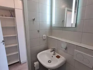 Pronájem bytu 1+kk, Praha - Hostivař, Horolezecká, 20 m2