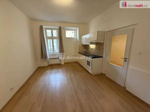 Pronájem bytu 2+kk, Praha - Smíchov, Drtinova, 46 m2