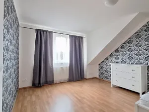 Pronájem bytu 2+1, Praha - Smíchov, Podbělohorská, 61 m2