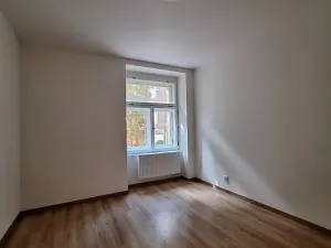 Pronájem bytu 2+1, Praha - Bubeneč, U zeměpisného ústavu, 46 m2