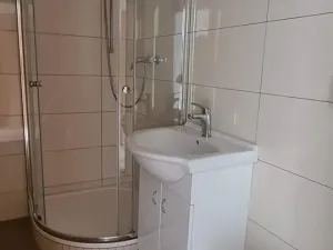 Pronájem bytu 1+kk, Jihlava, V Důlkách, 27 m2