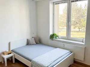 Pronájem bytu 1+kk, Praha - Suchdol, Suchdolské náměstí, 25 m2