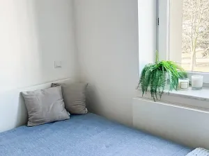 Pronájem bytu 1+kk, Praha - Suchdol, Suchdolské náměstí, 25 m2