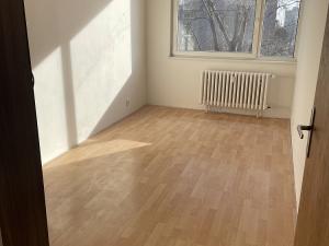 Pronájem bytu 2+kk, Praha - Prosek, Litoměřická, 41 m2