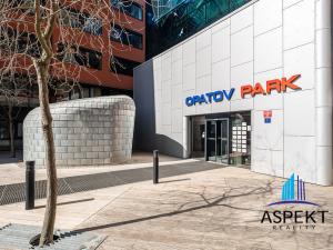 Pronájem komerční, Praha - Chodov, Líbalova, 456 m2