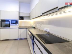 Pronájem bytu 3+1, Praha, Trojská, 114 m2
