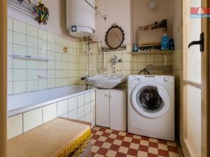 Prodej bytu 2+1, Šumperk, Komenského, 50 m2