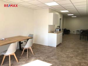 Pronájem skladu, Rapotín, 440 m2