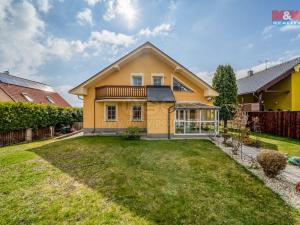 Prodej rodinného domu, Kadaň, Třešňová, 405 m2