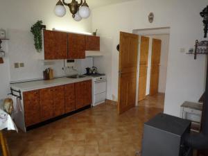 Prodej rodinného domu, Sány, Dobšická, 90 m2