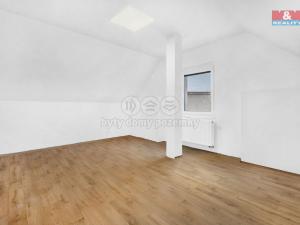 Pronájem bytu 1+kk, Plazy, 23 m2
