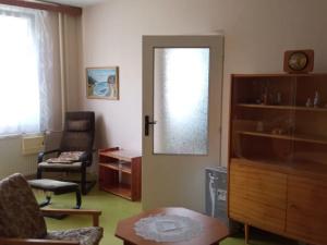 Pronájem bytu 1+1, Plzeň, Manětínská, 40 m2