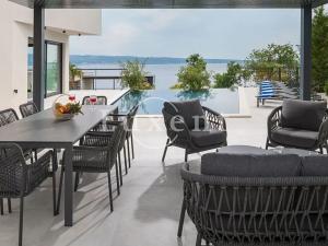 Prodej vily, Podstrana, Chorvatsko, 220 m2