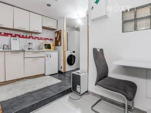 Prodej komerční nemovitosti, České Budějovice, Generála Svobody, 62 m2