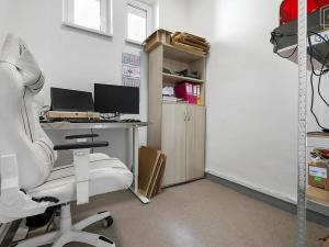 Prodej obchodního prostoru, Holešov, U Letiště, 55 m2