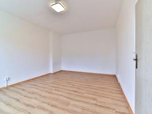 Pronájem bytu 1+1, Habartov, Raisova, 35 m2