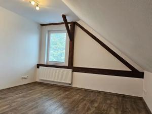 Prodej rodinného domu, Vlkaneč, 160 m2
