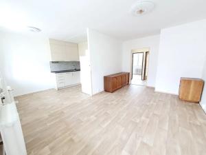 Pronájem bytu 3+kk, Praha - Podolí, Kaplická, 60 m2