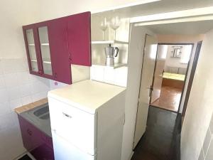 Pronájem bytu 2+kk, Praha - Řepy, Čistovická, 50 m2