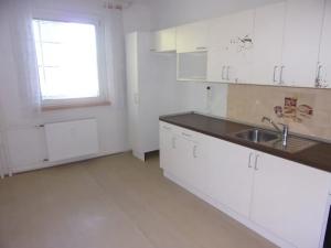 Prodej bytu 3+1, Nový Bor, Wolkerova, 59 m2