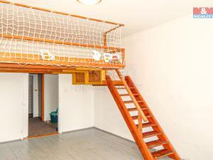 Prodej bytu 2+1, Nový Bor, Palackého náměstí, 66 m2