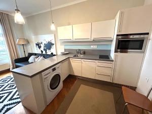 Pronájem bytu 1+kk, Praha - Nové Město, Klimentská, 25 m2