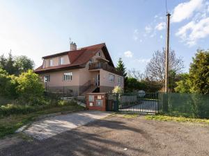 Prodej vily, Statenice, Kolmá, 321 m2