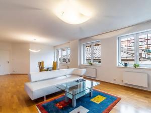 Pronájem bytu 4+1, Praha - Libeň, Společná, 110 m2