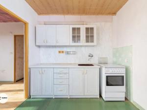 Prodej bytu 3+1, Frýdek-Místek, Josefa Suka, 68 m2