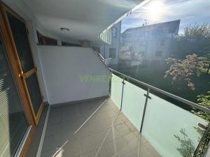 Pronájem bytu 3+kk, Praha - Hrdlořezy, Hrdlořezská, 74 m2