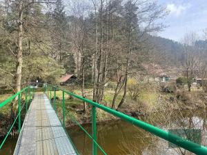 Prodej chaty, Černošín, 65 m2
