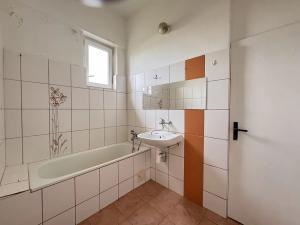 Prodej bytu 2+kk, Obrnice, Mírová, 46 m2