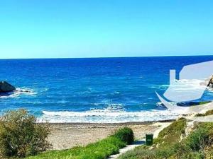 Prodej bytu 2+1, Agios Amvrosios Keryneias, Kypr, 85 m2