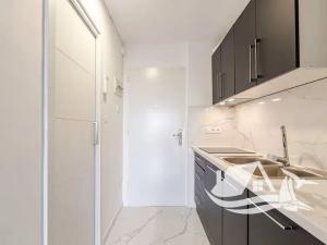 Prodej bytu 2+kk, Calahonda, Španělsko, 63 m2