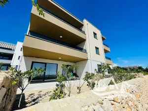 Prodej bytu 3+kk, Novalja, Chorvatsko, 59 m2