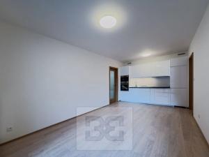 Pronájem bytu 2+kk, Praha - Smíchov, Toyen, 59 m2