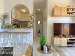 Prodej bytu 2+kk, Torrevieja, Španělsko, 49 m2