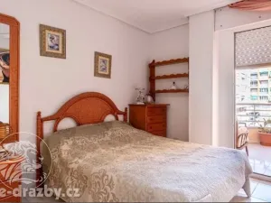 Prodej bytu 3+1, Torrevieja, Španělsko, 90 m2