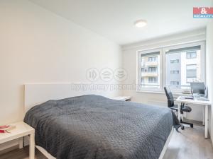 Pronájem bytu 2+kk, Praha - Třebonice, Do zahrádek I, 48 m2
