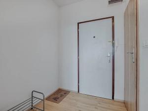 Pronájem bytu 1+kk, Orlová, Adamusova, 33 m2