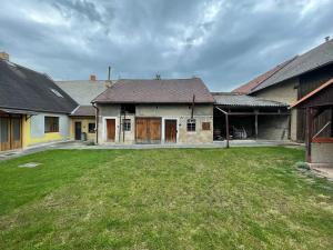 Prodej rodinného domu, Třebenice, Sv. Čecha, 240 m2