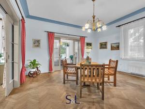 Prodej vily, Kamenický Šenov, Smetanova, 281 m2