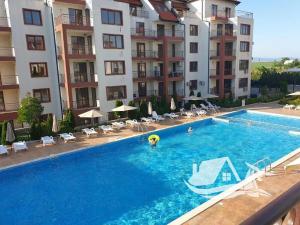 Prodej bytu 3+kk, Aheloy, Bulharsko, 80 m2