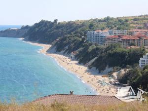 Prodej bytu 1+kk, Bjala, Bulharsko, 32 m2