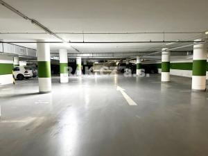 Prodej garážového stání, Praha - Žižkov, Lukášova, 13 m2