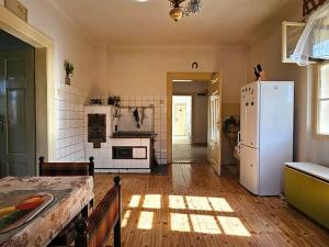 Prodej rodinného domu, Velké Popovice, Husova, 161 m2