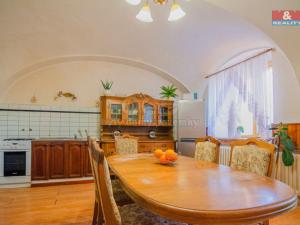 Prodej rodinného domu, Radonice, 260 m2